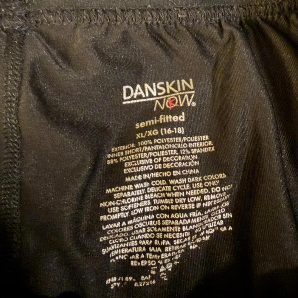 Danskin Now Womens Gray Space Dye Athletic Shorts XL 16-18 Inner Liner Pockets